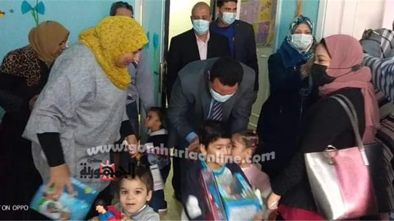 احتفالاً بيوم اليتيم .. وكيل وزارة الصحة بالمنوفية يتفقد دور الأيتام بشبين الكوم لتقديم التهنئة وتأكيد دعم الدولة لهم