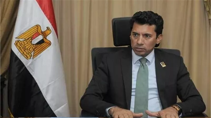 وزير الرياضة ينعي وفاة أحمد هشام لاعب نادي الحوار بالمنصورة