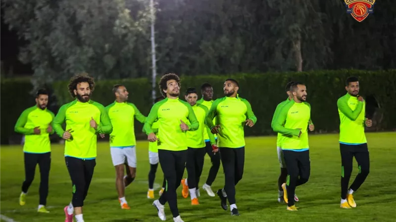 سيراميكا كليوباترا يواصل تدريباته استعدادا لمواجهة الإنتاج الحربي