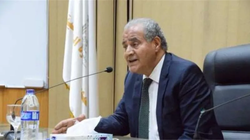 وزير التموين: طرح 100 طن فراخ يوميا بشهر رمضان بالمجمعات الاستهلاكية.. ولدينا اكتفاء ذاتى من الرز
