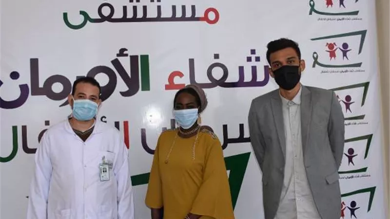 المذيعة السودانية تسنيم رابح تزور صرح شفاء الأورمان بالأقصر