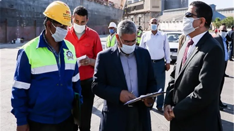 ٤١ ألف طن بضائع عامة وتصدير ١٠١٨ حاوية خضار و فاكهة إلى أوروبا و أمريكا و الهند