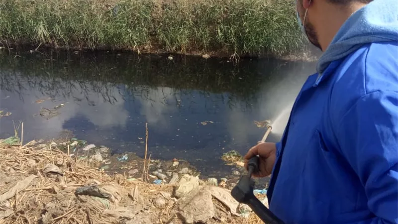 صحة الشرقية تواصل أعمال التطهير المكثفة بالمنشآت الصحية وغير الصحية وأماكن التجمعات