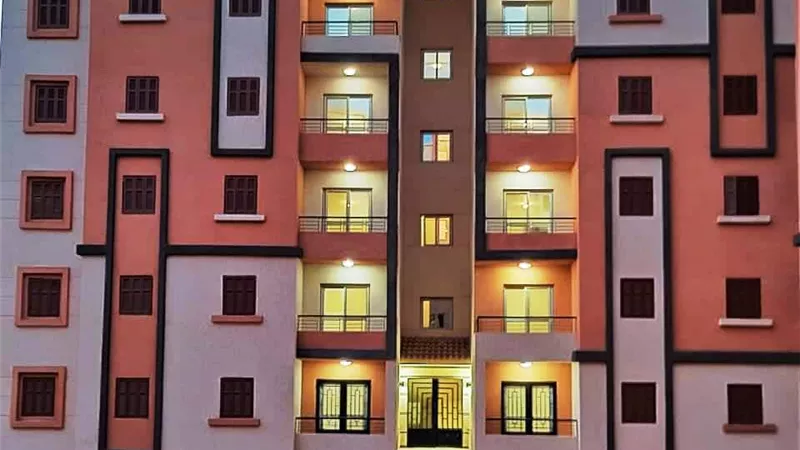 الإسكان: إجراء تجربة الكهرباء بعمارات مشروع سكن لكل المصريين بحدائق العاصمة