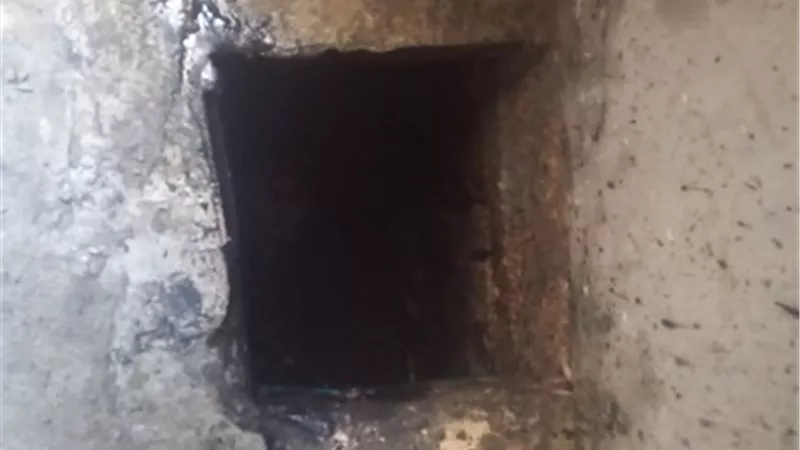محافظ كفر الشيخ يطمئن على 3 مواطنين أصيبوا بحالات اختناق