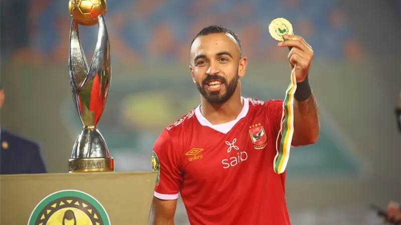 بعد تألقه مع الأهلى.. نادي كبير يطلب شراء قفشة
