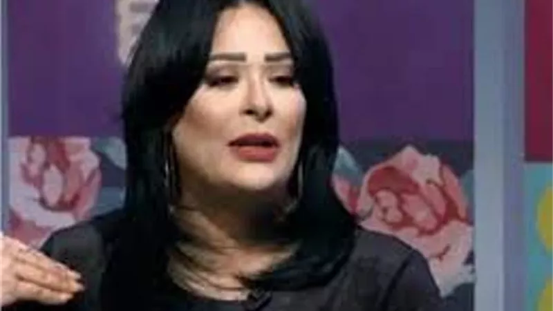 بالفيديو. خبيرة تغذية: خفض الوزن ممكن من خلال تناول التوت البري والرمان