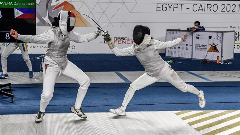 ملك حمزة وأحمد هنداوي يودعان دور الـ16 لمنافسات سلاح الشيش ناشئين وناشئات ببطولة العالم