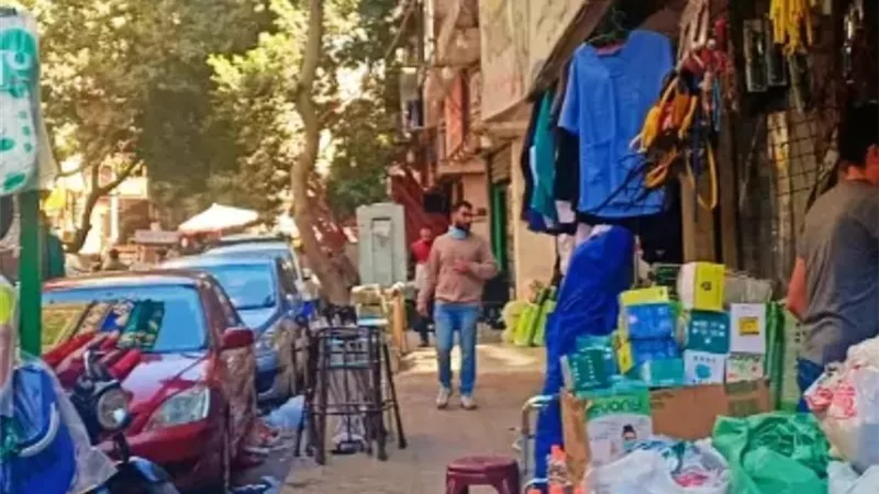 العشوائية تضرب أكبر سوق للمستلزمات الطبية