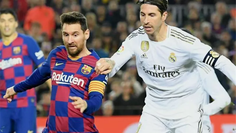 ريال مدريد وبرشلونة.. الكلاسيكو الإسبانى يفتح الباب امام عودة الجماهير