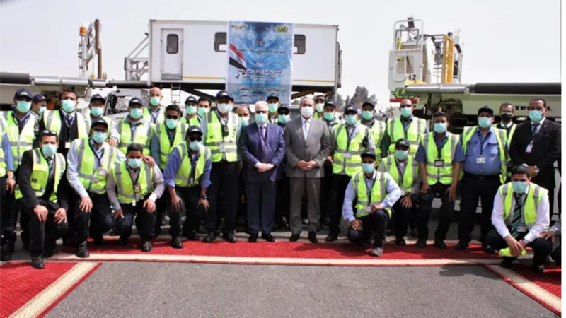 وزير الطيران المدنى يتفقد أحدث معدات الشركة المصرية لخدمات الطيران ( EAS ) بمطار القاهرة