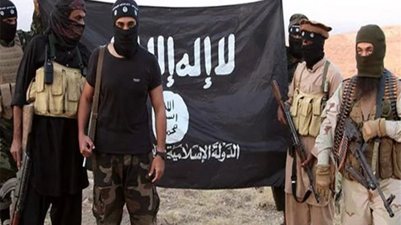 داعش يطلق سراح 54 شخصا اختطفهم في هجوم بريف حماة