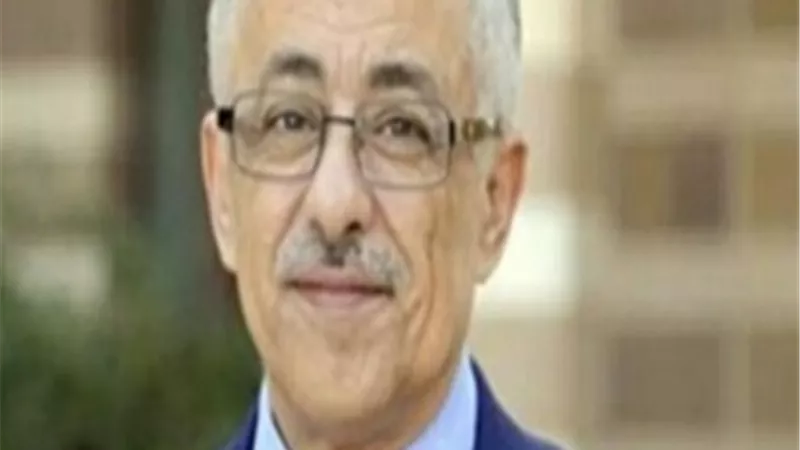 هل تؤثر الامتحانات الورقية لطلاب الصفين الأول والثاني الثانوي على نظام التعليم الجديد؟ وزير التعليم يجيب