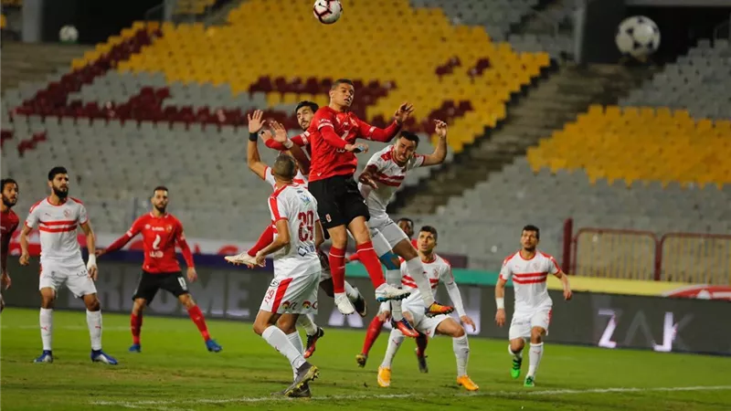 اعلامى شهير يكشف اسماء حكام قمة الاهلى والزمالك