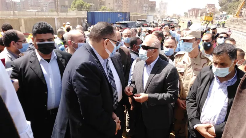 وزير النقل: تحديث نظم الاشارات على خطوط السكة الحديد