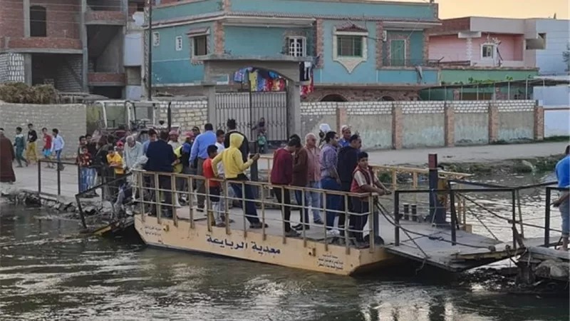 عضو النواب بالاسماعيلية يطالب بانشاء كباري مشاة بفايد