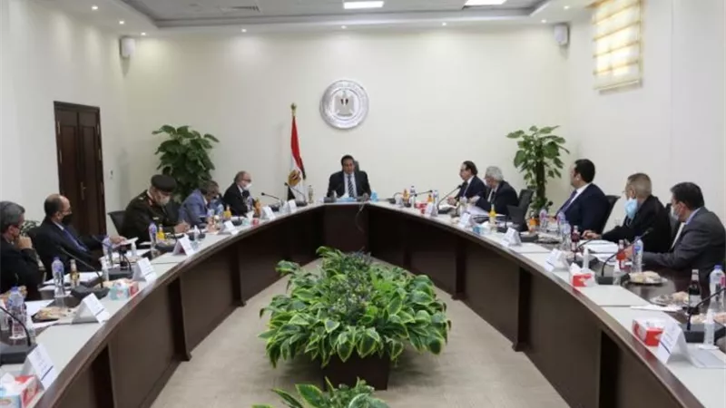 وزير التعليم العالى يترأس اجتماع مجلس أمناء الجامعة المصرية للتعلم الإلكترونى الأهلية