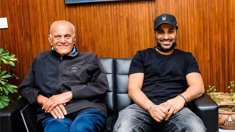 الفنان أحمد فهمي يزور مركز مجدي يعقوب للقلب في أسوان