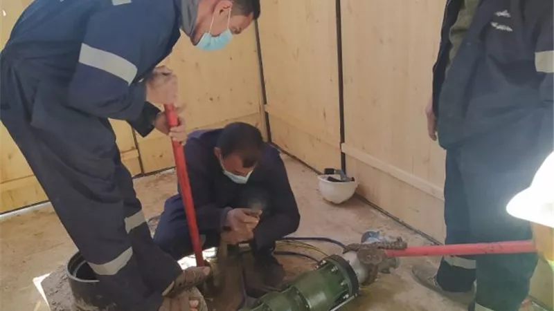 مياه أسيوط: استمرار خطة احلال وتجديد القطاع الشرقى..صور
