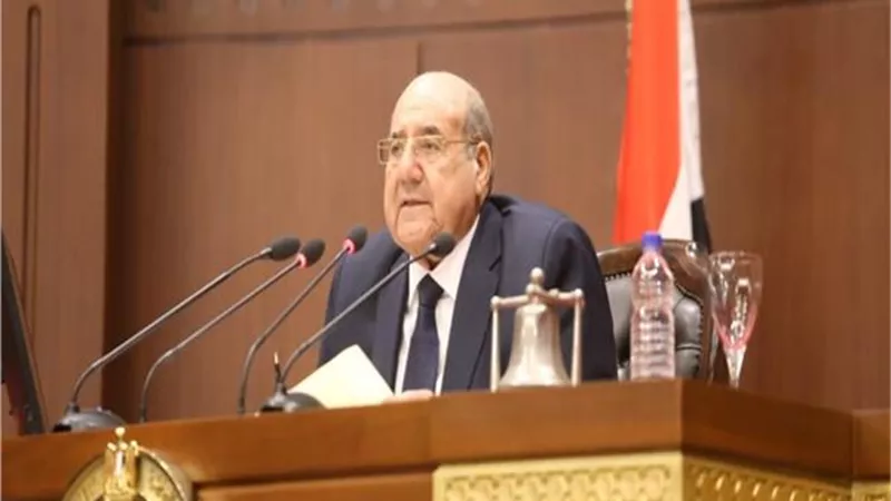 رئيس الشيوخ يهنئ السيسي بمناسبة حلول شهر رمضان