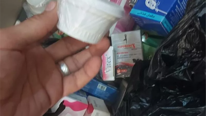 ضبط ٣٠٥ مخالفة دوائية بالحسينية والغلق لصيدلية فى فاقوس.. بالصور