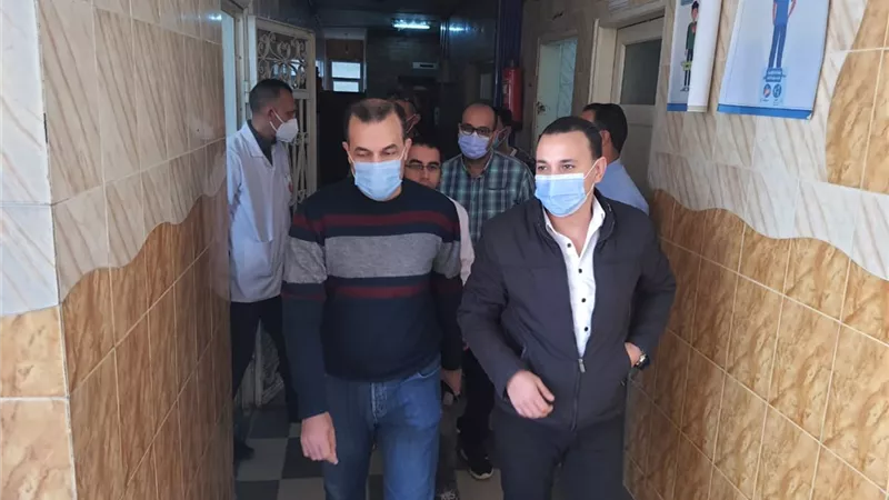 وكيل الصحة بدمياط يفاجئ المستشفيات وأقسام العزل