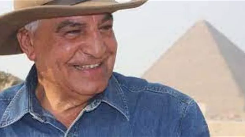 زاهي حواس يكشف عن مفاجأة: «عثرنا على بقايا لحوم داخل زريبة الجزار بالمدينة الذهبية المفقودة».. فيديو