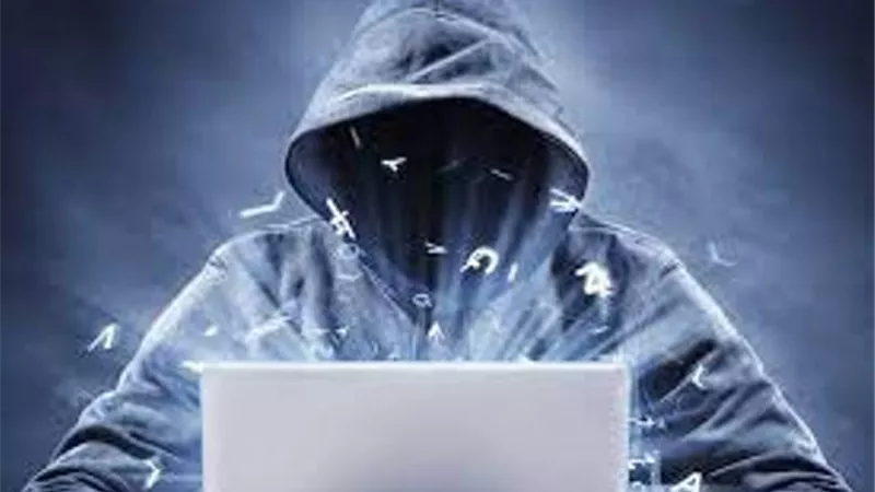 بالفيديو.. مفهوم الإرهاب الرقمي وطرق مكافحته