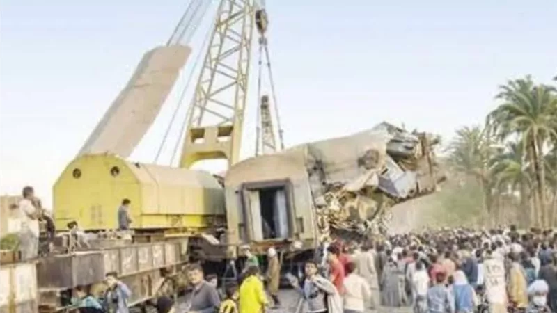 النيابة العامة : 20 وفاة و199 مصابا و 26 مليون جنيه خسائر تصادم قطاري سوهاج