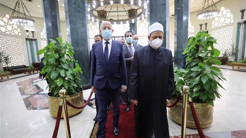 شيخ الأزهر يستقبل الرئيس التونسي في رحاب مشيخة الأزهر