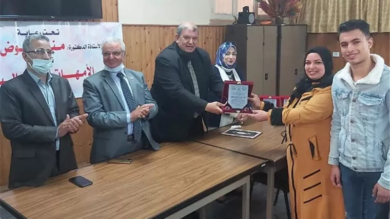 تكريم الأمهات المثاليات 