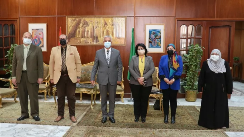 رئيس جامعة المنوفية يستقبل وفد ضمان جودة التعليم والاعتماد لزيارة التربية النوعية بأشمون