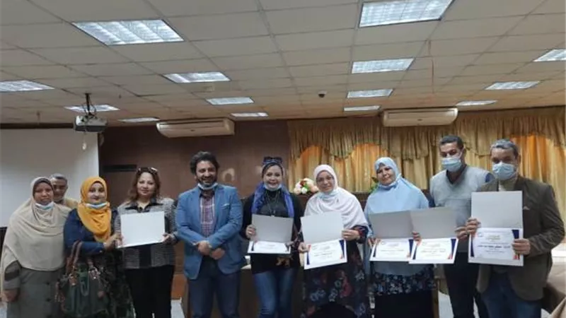 تنفيذى التأمين الصحي ببني سويف يكرم العاملين