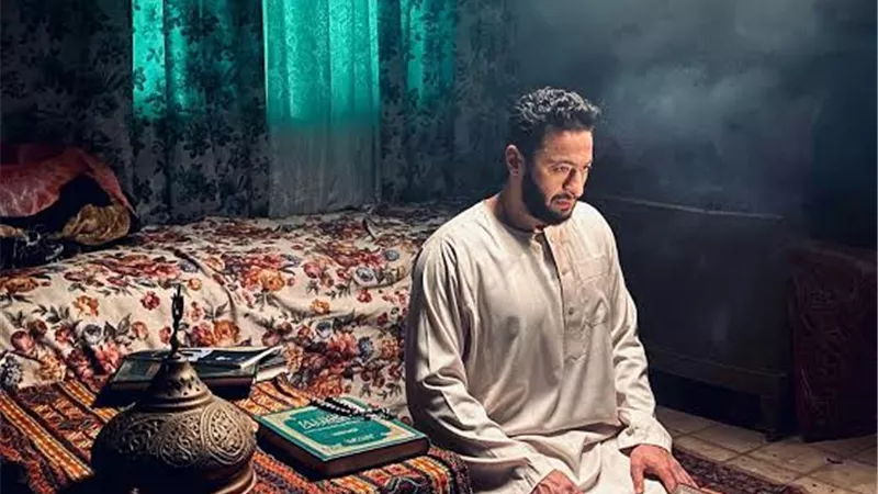 حبس حمادة هلال داخل مقبرة.. اعرف الحكاية