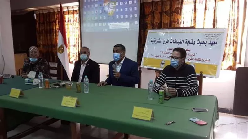 الزراعة : دورة تدريبية لنشر ثقافة إنتاج الحرير الطبيعى كمشروع لتنمية القرية المصرية