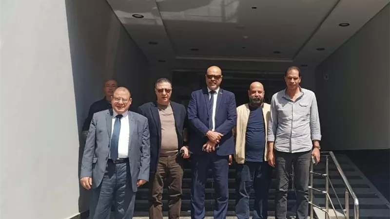 قيادات