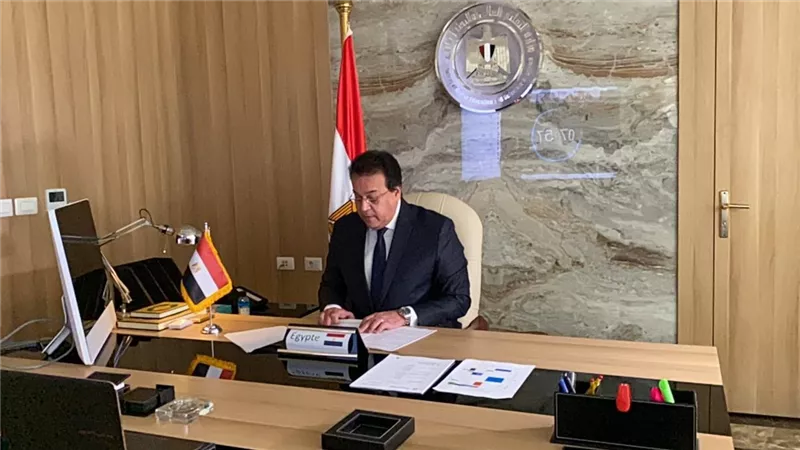 وزير التعليم العالى يلقى كلمة مصر فى الدورة ال 211للمجلس التنفيذى لليونسكو
