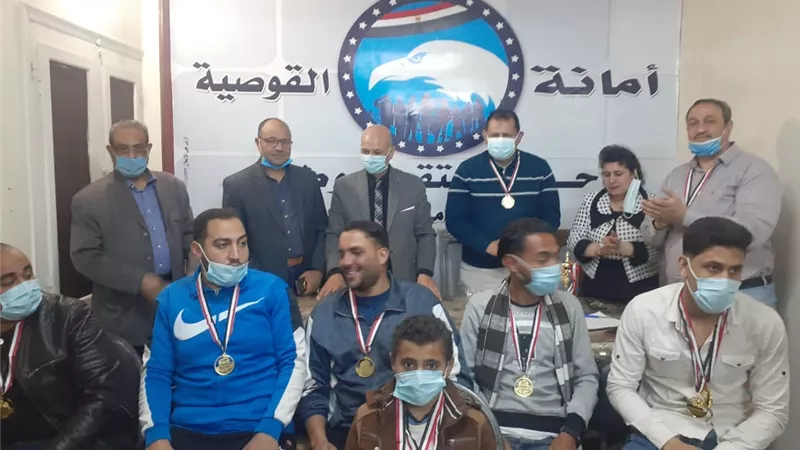 تكريم الفائزين في بطولتي الشطرنج وتنس الطاولة بالقوصية