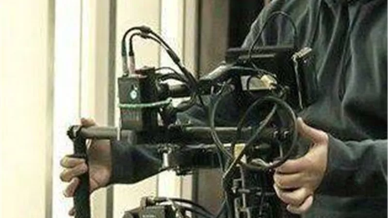 بدون لمس وابتذال.. رؤوف عبد العزيز يبدع بمشهد الاغتصاب فى 