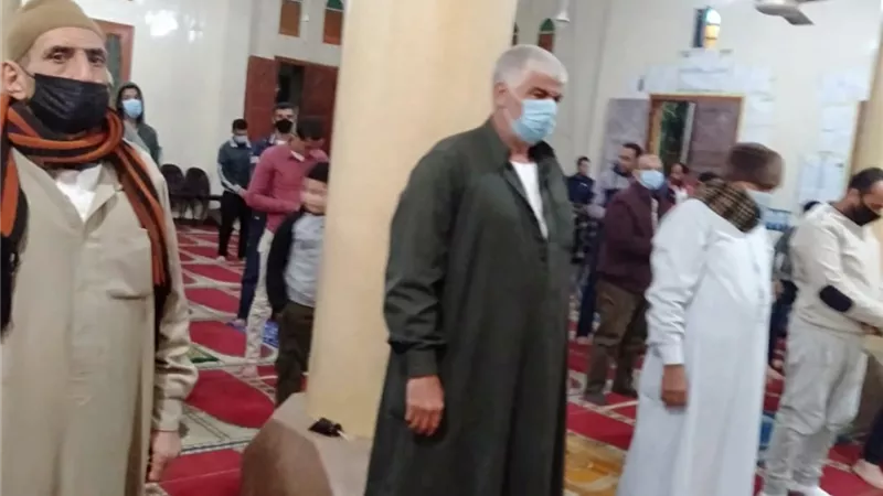 التزام المساجد في ثاني أيام القيام بكفر الشيخ