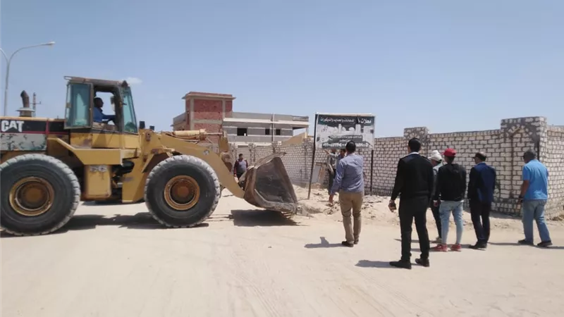 جهاز مدينة سنفكس الجديدة يشن حملة مكبرة لإزالة التعديات ومخالفات البناء بمنطقة الريف الأوروبي