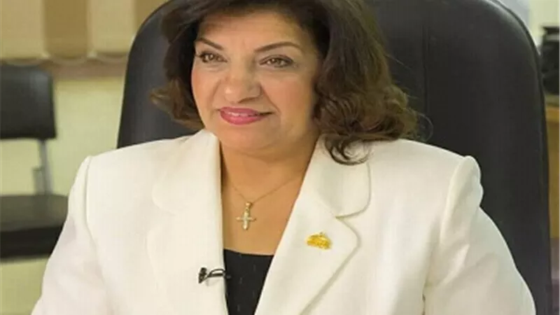 نائبة تحذر من الإغلاق حال عدم الالتزام بـ«إجراءات كورونا»