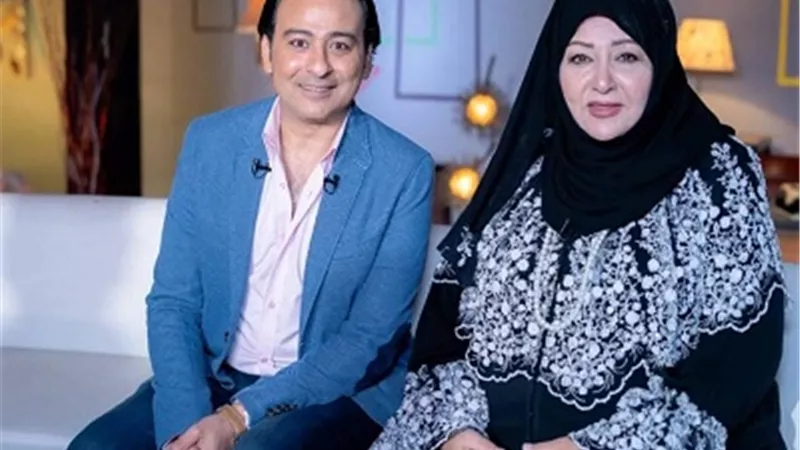 الفنانة الكبيرة عفاف شعيب ضيفة أحمد عزمي الليلة في برنامج 