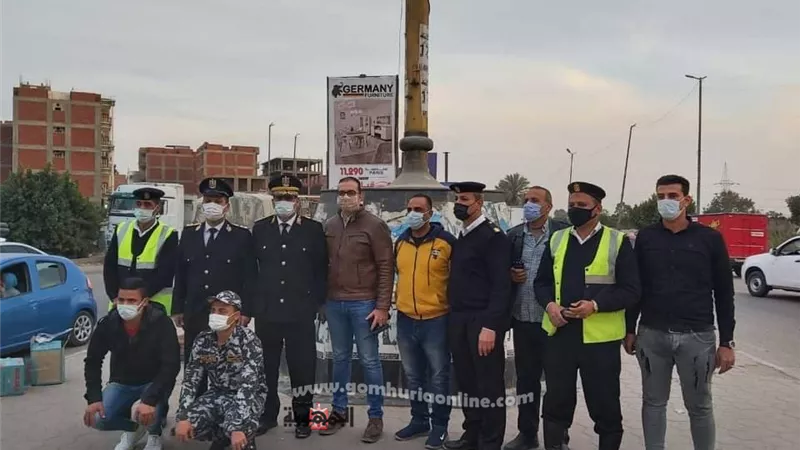 مرور الدقهلية يوزع ١٠٠٠ وجبه افطار و٥ الاف امساكية رمضان على السائقين والمسافرين
