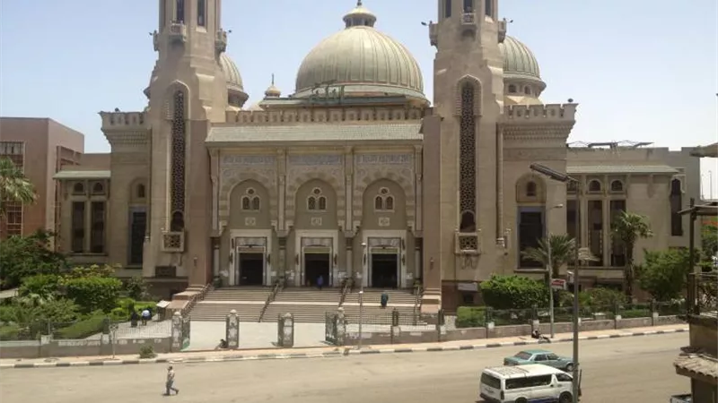 موعد آذان الفجر والمغرب رابع أيام شهر رمضان 2021