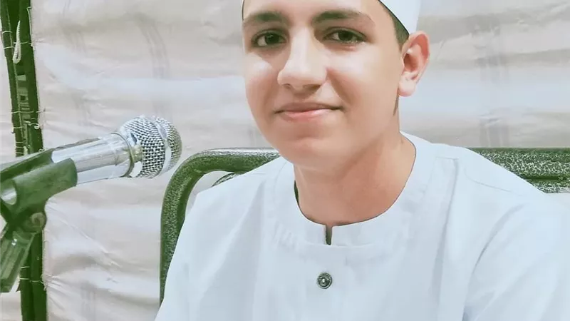 خالد ناصر..القران علمني الحب والسعادة