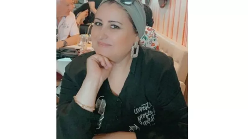 أنثى استثنائية