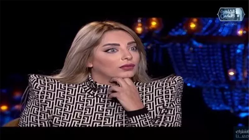 بعد تصريحاتها المثيرة.. مى حلمى مطلوبة على جوجل