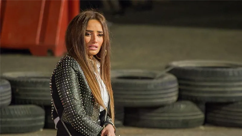 رد فعل زينة بعد نطق اسمها 