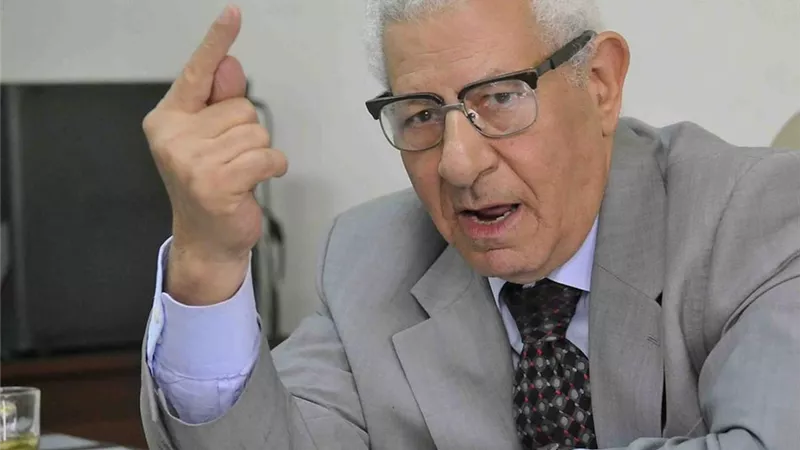 موعد جنازة ومكان دفن جثمان الكاتب مكرم محمد أحمد